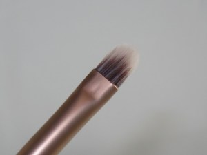 Urban-Decay-Naked-3-Eyeshadow-Palette-35